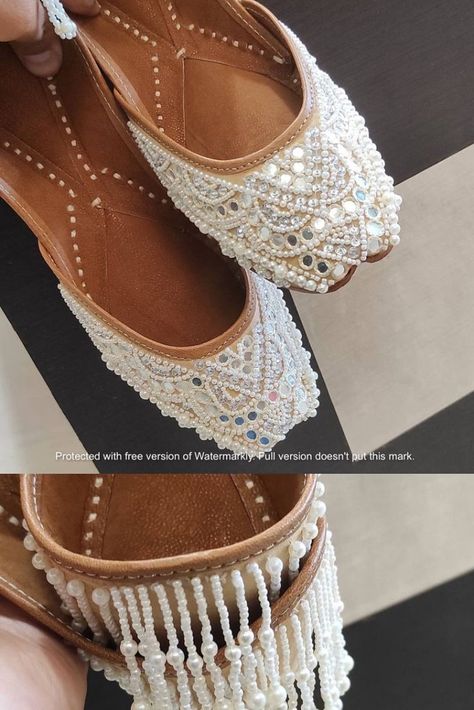 White Jutti, Punjabi Jutti Wedding, Pakistani Jutti, Bridal Jutti, Pakistani Khussa, Indian Sandals, Indian Shoes, Beaded Shoes, Punjabi Jutti