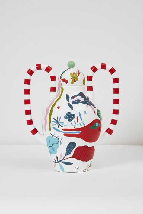 Henri Matisse’s legacy lives on with new brand launching at FIAC Jaime Hayon, Sculptures Céramiques, Cerámica Ideas, Design Festival, Keramik Design, Ceramics Pottery Art, Vase Design, Ceramic Vases, Henri Matisse