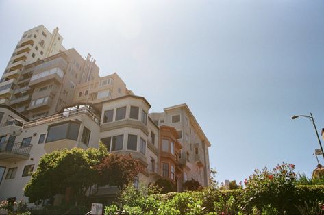 San Francisco Beach Aesthetic, Caption Post, Grainy Photos, Camera Disposable, Film Preset, San Francisco Beach, Ocean Vacation, Photography Location, 120 Film