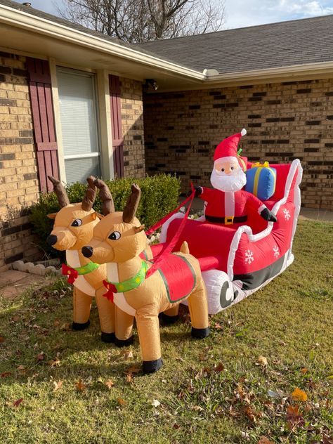 Inflatable Christmas Decorations, Inflatable Santa, Outdoor Inflatables, Inflatable Decorations, Christmas Inflatables, Santa And Reindeer, Yard Decor, Farmhouse Christmas, Reno