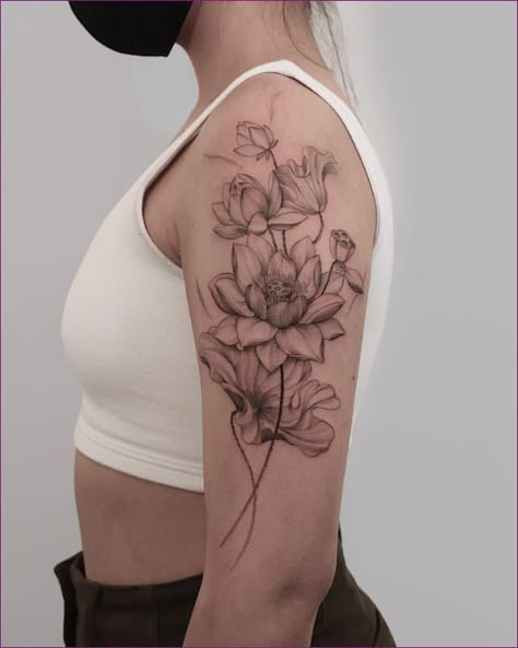 Arm Tattoos For Women Upper, Lotus Tattoo Shoulder, Blue Lotus Tattoo, Lotus Tattoos, Flower Shoulder Tattoo, Mom Daughter Tattoos, Lotus Flower Tattoo Design, Lotus Tattoo Design, Flower Tattoo Back