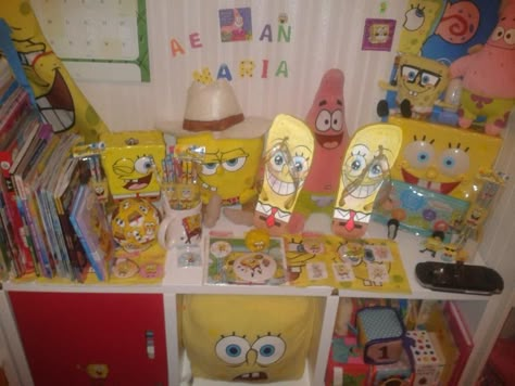 Spongebob Room, Spongebob Collection, 2000s Cartoons, Spongebob Party, Spongebob Birthday, 90s Baby, Sweet Guys, Leaving Home, Desktop Decor