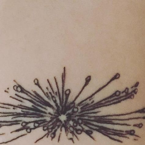 Great Comet Tattoo, Great Comet Of 1812 Tattoo, The Great Comet Of 1812 Tattoo, Comet Tattoo, Great Comet Of 1812, Party Tattoos, Funky Tattoos, Bright Stars, Tattoos And Piercings