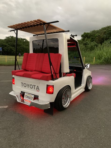 Toyota mini cart Instgram @JDMSIR Mini Golf Cart, Golf Cart Bodies, Mini Trucks 4x4, Ezgo Golf Cart, Golf Buggy, Concept Vehicles Sci Fi, Crossover Cars, Custom Golf Carts, Golf Carts For Sale