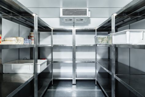 Commercial Kitchen Layout, Commercial Fridge, Open Kitchen Layouts, Small Warehouse, Appliance Repair Service, Commercial Refrigerators, Commercial Appliances, Cold Room, Cold Storage