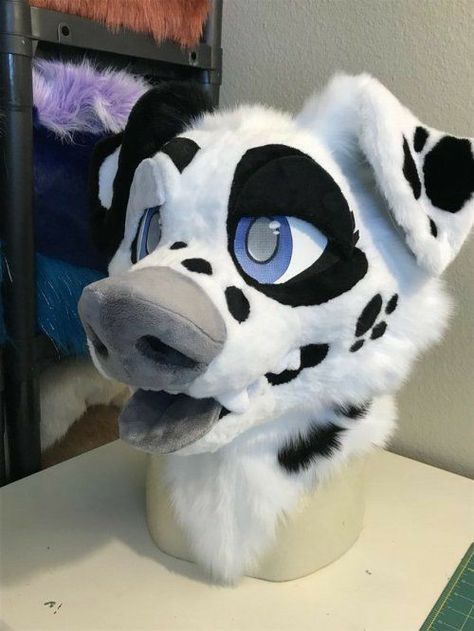 Cool Fursuits, Fursuits For Sale, Fursuit Ideas, Fursuit Tutorial, Fur Suit, Fur Suits, Fursuit Head, Animal Costumes, Drake