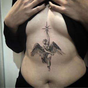 Winged Woman Tattoo, Woman Sternum Tattoo, Stomach Tattoo Women, Upper Stomach Tattoos Women, Succubus Tattoo, Fallen Angel Tattoo, Wings Feathers, Stomach Tattoos Women, Angels Wings