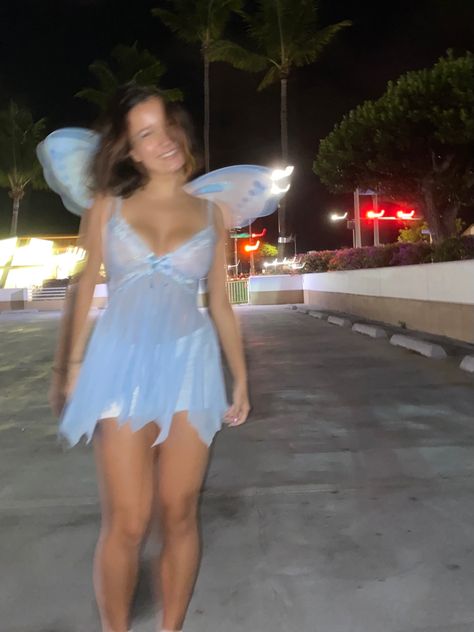 Blue Fairy Costume Diy, Casual Fairy Costume, Silvermist Costume Aesthetic, Faries Customes, Blue Top Halloween Costume, Light Blue Fairy Costume, Fairy Theme Party Outfit, Hot Fairy Halloween Costumes, Halloween Costumes Blue Dress