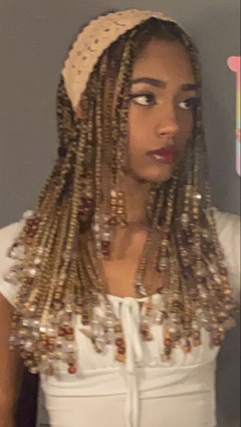 Gold Braids With Beads, Blond Braids With Beads, Braids With Clear Beads, Blonde Braids With Beads, Blonde Braids, Braids With Beads, Hair Game, Braided Hairstyles, Braids