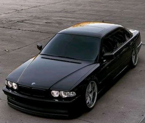 Bmw 740, Bmw 750i, Bmw E38, Bmw 528i, Pretty Cars, Bmw Cars, Cool Cars, Dream Cars, Bmw Car