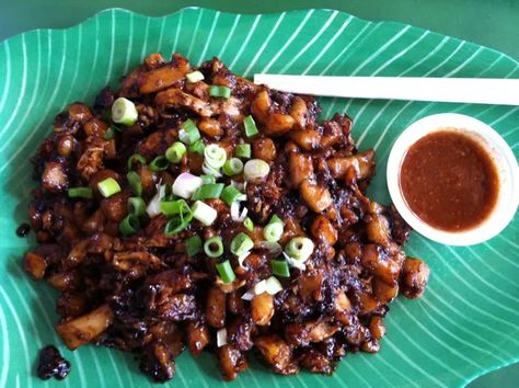 Fried Radish Cake (Singapore Carrot Cake) Recipe Radish Cake Recipe, Rice Flour Cake, Preserved Vegetables, Fried Carrot Cake, Radish Cake, Yam Cake, White Radish, Egg Omelette, Homemade Carrot Cake