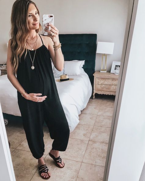 Maternity Wear Summer, Summer Pregnancy Outfits, Casual Maternity Outfits, Maternity Clothes Summer, Preggo Fashion, Maternity Outfit, Cute Maternity Outfits, Stylish Maternity Outfits, Pregnancy Looks