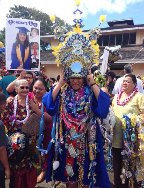 Congrats Sulesa!!!! Can't believe how time flies. Class of 2016!  Graduation Money Tuiga - By D. Moors Samoan Graduation Lei, Samoan Graduation, Kahoa Lei, Money Crowns, Money Wreath, Diy Leis, Crown Money, Money Crown, Grad Leis