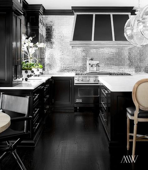 Shiny Black Kitchen Cabinets, Black Kitchen Black Floor, Black And Silver Kitchen Ideas, Black Floors Kitchen, Black White And Silver Kitchen, Black Kitchen Flooring Ideas, Black And Silver Kitchen Decor, Black Kitchen Floors, Black Floor Kitchen