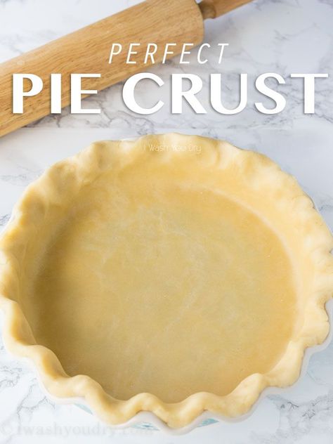 This is the Perfect Pie Crust recipe! Easy to work with, quick to make, tastes flakey and doesn't fall apart! Christmas Pies, Flakey Pie Crust, Perfect Pie Crust Recipe, Butter Pie Crust, Pumpkin Pie Recipe Easy, Pie Pastry, Grandmothers Kitchen, Pie Crust Recipe, Perfect Pie Crust