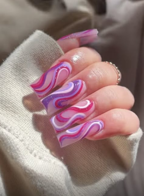 Swirls Nail Designs, Swirl Nail Art Designs, Nails Swirl Design, Spiral Nails, Swirls Nails, Swirly Nails, Swirl Nail Art, Swirl Nails, Retro Quotes