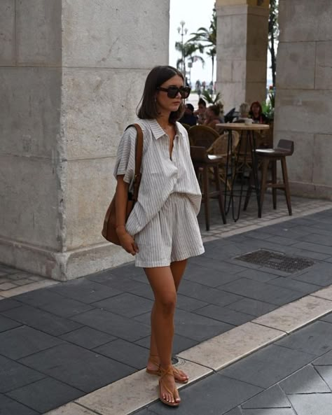 Elevate Your Style with the Comfort and Flair Of Boxer Shorts Spain Wardrobe, Thailand Outfit, Italian Summer Outfits, Italy Outfits, Spring Street Style, Outfit Inspo Fall, Pant Set, Looks Vintage, Spring Summer Outfits