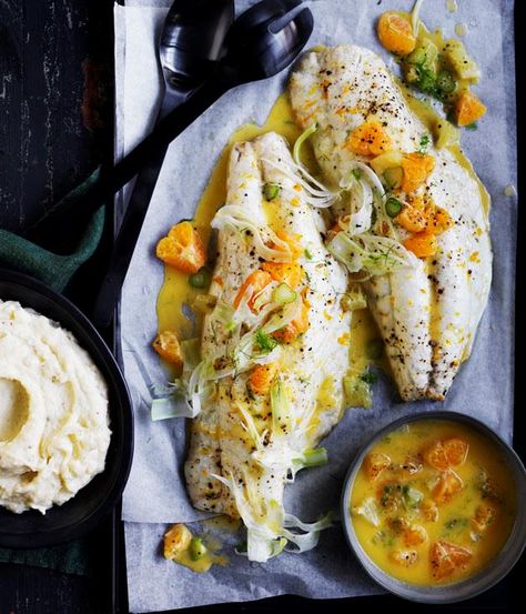 Good Friday Easter, Garlic Mash, Snapper Recipes, Rock Fish, Fennel Recipes, Fish Fillets, Two Fish, Fish Dishes, Good Friday