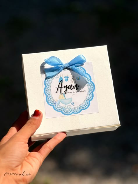 Naming Ceremony Laddu Boxes, Cradle Ceremony Return Gift Ideas, Naming Ceremony Gift Ideas, Bts Craft, Baby Shower Hamper, Sweet Box Design, Sweet Boxes, Birth Announcement Gifts