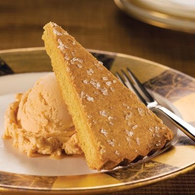 Pumpkin Shortbread, Shortbread Desserts, Mini Pumpkin Muffins, Pumpkin Eater, Shortbread Recipe, Pumpkin Spice Cookies, Shortbread Bars, Sugar Pumpkin, Pumpkin Recipes Dessert