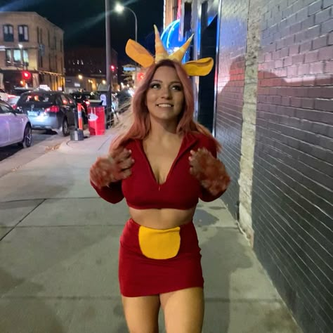 Big Mouth Costume, Connie Big Mouth Costume, Big Mouth Halloween Costumes, Big Mouth Cosplay, Big Mouth Halloween Makeup, Jessie From Big Mouth, Connie Hormone Monstress Costume, Big Mouth Characters Leah, Big Mouth Hormone Monster