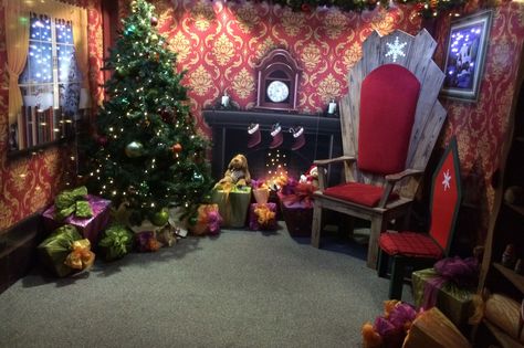 Santa's Grotto in Coventry!  Is there an adult anywhere who has not sat on Santa's knee as a child? Well you can pass on the magic this Christmas in Coventry.  http://www.coventrytelegraph.net/whats-on/whats-on-news/everything-you-need-know-west-8178923 Santas Grotto Ideas Decoration, Santa Chairs, Christmas Grotto Ideas, Brunch Diy, Christmas Kingdom, Grotto Ideas, Santa Grotto, Santa Chair, Santas Grotto