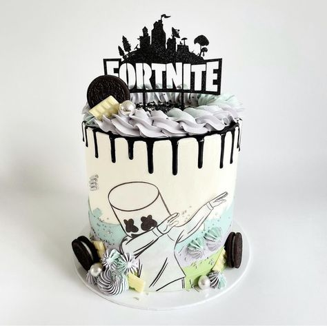 Gamer Cake, Mario Birthday Cake, Fortnite Cake, Video Game Cakes, Fortnite Birthday Party, 8th Birthday Cake, 7 Cake, Diy Birthday Cake, Fortnite Party