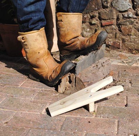 Diy Boot Remover, Boot Puller Diy, Diy Boot Scraper, Boot Remover Wooden Diy, Boot Scraper Diy, Boot Remover, Boot Puller, Boot Holder, Muddy Shoes