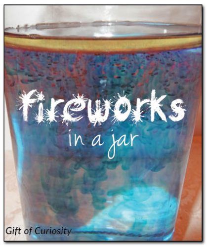 Fireworks In A Jar, Fourth Of July Crafts For Kids, Summer Science, Experiments Kids, Summer Preschool, Science Crafts, Kid Experiments, Easy Science Experiments, Science Projects For Kids