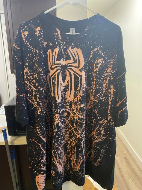 You can send me a message to my instagram about the customization more and I can send you ideas based of the customization you want @heavenparson19 Black Bleached Shirt Diy, Spider Man Bleach Shirt, Punk Bleached Shirt, Bleached Shirt Designs Alt, Anime Bleached Shirt, Black Bleached T-shirt For Streetwear, Jean Painting Ideas, Bleaching Shirts, Bleached Clothes