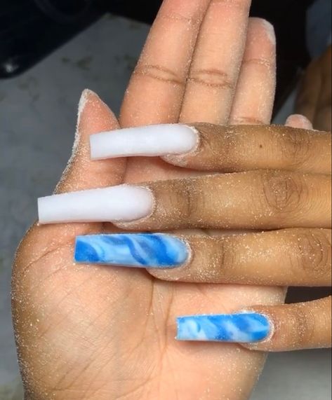 White blue marble long medium square coffin matte nails 🥶 Acrylic Nails Blue And White, Matte Nails Blue, Acrylic Nails Blue, Baby Blue Acrylic Nails, Star Wars Nails, Marble Acrylic Nails, Acrylic Nail Designs Coffin, Blue And White Nails, Blue Acrylic Nails