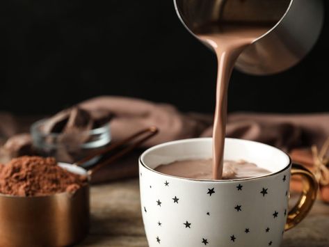 10 “Bad” Foods You Can Stop Demonizing Vanilla Milk Recipe, Hot Chocolate Protein, Golden Milk Tea, Hot Chocolate Maker, Starbucks Hot Chocolate, Classic Hot Chocolate, Vegan Hot Chocolate, Hot Cocoa Recipe, Hot Buttered Rum