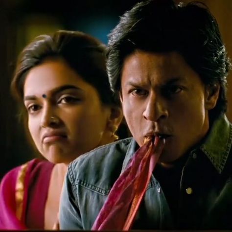 This scene from Chennai Express . . . . . . . . . #srk #shahrukhkhan #kingkhan #bollywood#anushkasharma #hrithikroshan… Srk Deepika, Movies Dialogues, Deepika Padukone Movies, Shah Rukh Khan Movies, Srk Movies, Chennai Express, Movie Dialogues, King Khan, Iconic Movie Posters