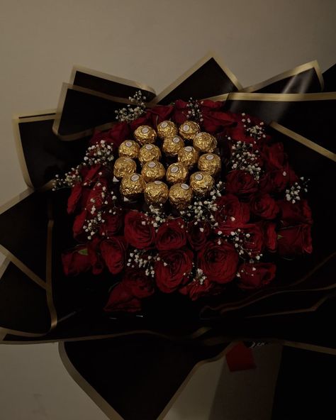 A symphony of love, composed of petals and chocolates. . . Bouquet of 60 roses and chocolates ! . DM to order . Customization available . . #artyaffairs #arty #rosebouquet #60roses🌹 #redrosebouquet #chocolaterosebouquet #chocolateflowerbouquet #bouquet #giftbouquet #Bouquets #hyderabadartists #hyderabadgifts #giftsforher #anniversarygift #anniversarypresent #weddinggifts #weddingbouquet 60 Roses Bouquet, Chocolate Flowers Bouquet, Red Rose Bouquet, Gift Bouquet, Chocolate Bouquet, Anniversary Present, Rose Bouquet, Chocolates, Bouquets