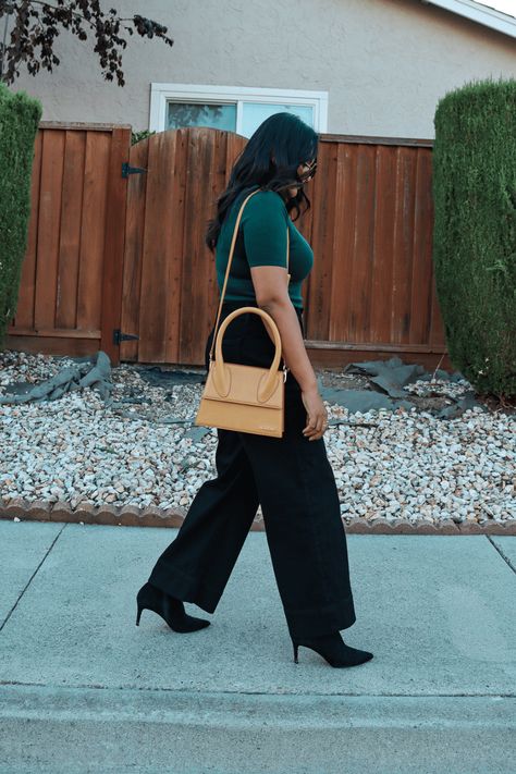 Jacquemus Chiquito Bag Outfit, Large Jacquemus Bag, Leather Tote Bag Outfit, Jacquemus Bag Le Grand Chiquito, Yellow Bag Outfit, Jacquemus Le Carinu Bag, Jacquemus Le Grand Chiquito, Le Grand Chiquito, Most Expensive Bag