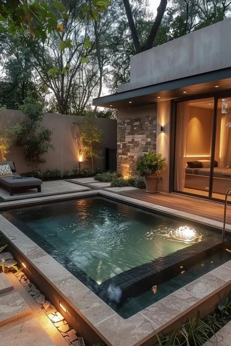 15 Stunning Plunge Pool Ideas for Small yards 19 Small Garden With Small Pool, Small Home Pool, Small Pools For Small Yards, Small Swimming Pool Designs, Plunge Pool Ideas, Small Pool Ideas, Pool Ideas For Small Yards, Tiny Pool, Small Pools Backyard