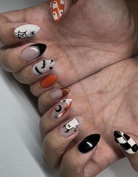 Cute Halloween Nails Almond Shape, Nude Halloween Nail Designs, Almond Halloween Nail Designs, Jack Skeleton Nails, Halloween Almond Nails Design, Jack O Lantern Nails, Girly Halloween Nails, Scream Nail Art, Almond Halloween Nails