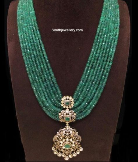 Beads Haram Indian, Russian Emerald Beads, Emerald Beads Haram, Green Pearls Jewelry, Beads Haram Gold, Indian Beads Jewellery Design, Emerald Beads Jewelry Indian, Gold Lockets Indian Pendants, Emerald Beads Jewellery