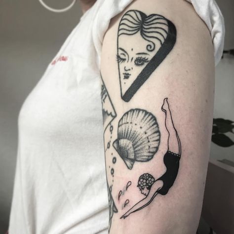 Woman Diving Tattoo, Diving Lady Tattoo, Diving Woman Tattoo, Diving Tattoo, Dove Tattoos, Pin Up Tattoos, Women Bathing, Heart Face, Tattoos Ideas