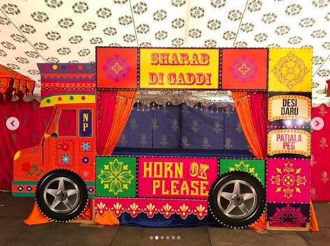 Punjabi Theme Decoration Ideas, Punjabi Culture Decoration Ideas, Dandiya Night Decoration Ideas, Punjabi Dhaba Design Ideas, Punjabi Decoration Ideas, Punjabi Theme Decoration, Rajasthani Theme Decoration, Desi Craft, Punjabi Decor