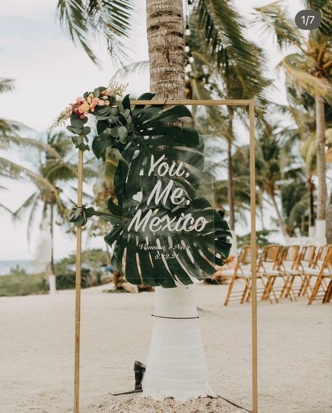 Welcome Sign Beach, Hawaiian Party Theme, Cozy Wedding, Welcome Sign Wedding, Reception Dinner, Destination Wedding Inspiration, Hawaiian Party, Wedding Vibes, Sign Wedding