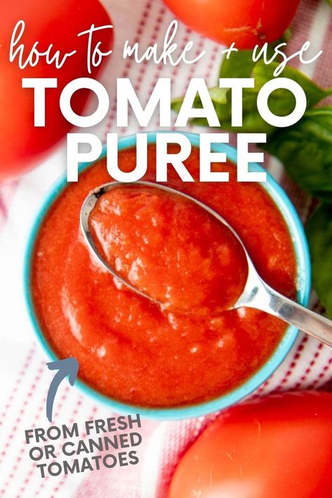 This easy-to-follow guide will walk you step-by-step through the entire process of making homemade tomato puree from fresh tomatoes. Basic Tomato Sauce Recipe, Homemade Tomato Pasta Sauce, Tomato Paste Uses, Recipe Using Tomatoes, Homemade Tomato Paste, Canning Whole Tomatoes, Tomato Puree, Canned Tomatoes, Cooking Tomatoes