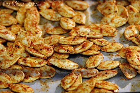 Recipe: Cajun BBQ Pumpkin Seeds Alternative To Chips, Pumpkin Seed Recipe, Healthy Chip Alternative, Pumpkin Seed Recipes, Spicy Snacks, Pumpkin Seed, Cajun Recipes, Vegetarian Paleo, Cajun Seasoning