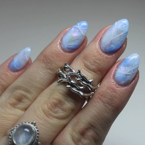 Sara Strange on Instagram: “NEW VIDEO! You can see how I created these Moonstone nails on my YouTube the link is in my bio! 💙 Would you wear these!?” Blue Quartz Nails, Mermaid Dip, Dip Powder Nail Art, Moonstone Nails, Flower Nail Art Designs, Ombre Nails Tutorial, Chevron Nail Art, Rose Quartz Nails, Nail Art Designs For Beginners