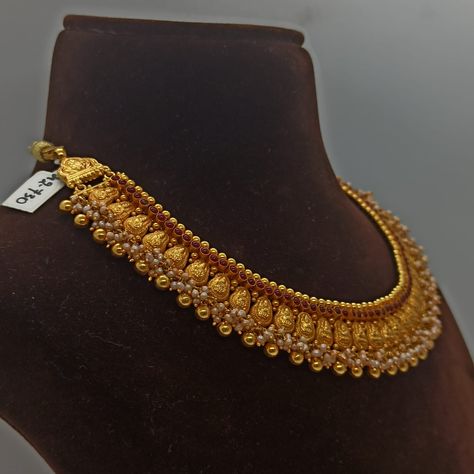 Kasina Sara Antique, Moti Necklace, Best Indian Wedding Dresses, Hair Smoothing, Gold Haram, Gold Chokers, Antique Jewelry Indian, Necklace Collection, Gold Designs