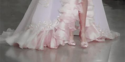 Pink Pictures, Royal Aesthetic, Princess Core, Georges Hobeika, Banner Gif, Pink Girly Things, Fashion Runway, Princess Aesthetic, Dressing Gown