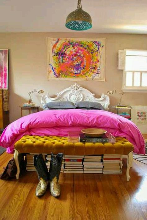 Love the colors Headboard Lighting, Eclectic Bedroom, Bedroom Retreat, Beautiful Bedrooms, Bedroom Colors, My New Room, Home Fashion, New Room, Home Collections