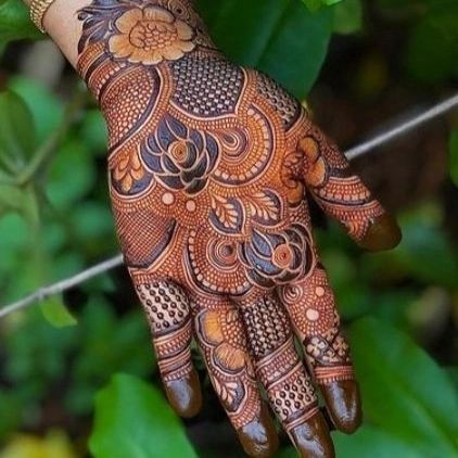 Full hand mehndi design. #mehandiidea #tranding #simplemehandi #wedding #heena #instafashion #fashion #navratri2024 #festival #liketime #comment #idea #ideasforyou #navratri Full Hand Mehndi Design, Hand Mehndi Design, Full Hand Mehndi, Hand Mehndi, Mehndi Design, Festival, Quick Saves, Design