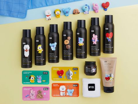 First Look: BT21 Innisfree Limited Edition Collection - Style Vanity Bt21 Makeup Products, Bt21 Skincare, Tata And Cooky, Bt21 Makeup, Bt21 Products, Bt21 Collection, Koleksi Makeup, Bts Makeup, Bts Bag