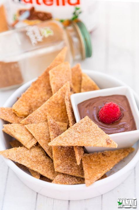 Crispy Cinnamon Sugar Tortilla Chips with an easy Nutella Dip are the perfect appetizers for game day or any party! Nutella Desserts Easy, Cinnamon Sugar Tortilla Chips, Cinnamon Sugar Tortilla, Nutella Dip, Cinnamon Sugar Tortillas, New Years Appetizers, Chocolate Dipping Sauce, Nutella Desserts, Dipping Sauces Recipes